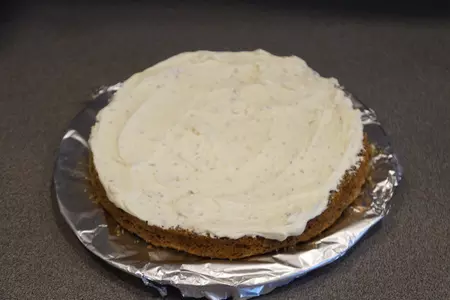 Маковый торт с ягодами и маршмеллоу: шаг 10