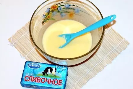 Пирог с джемом, безе и шоколадом "муравейник": шаг 6