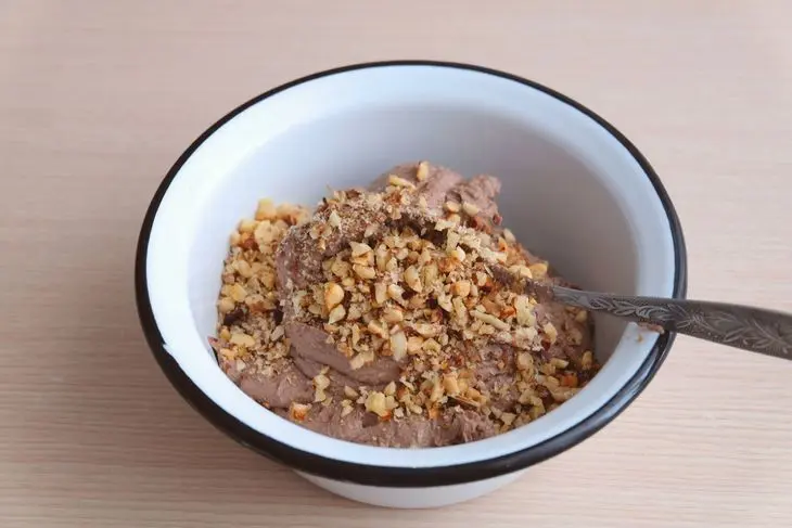 Паштет из куриной печени с грецкими орехами: шаг 6