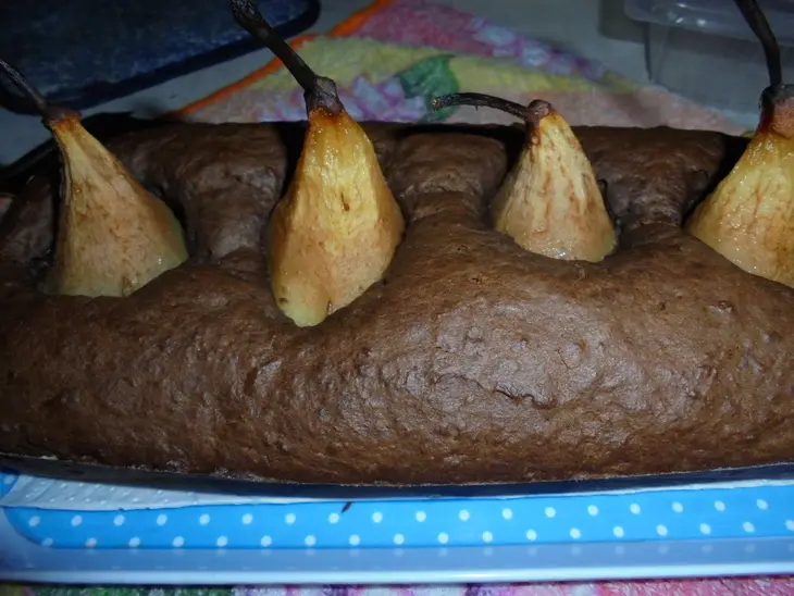 Шоколадный кекс с грушей: шаг 7
