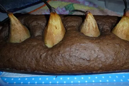 Шоколадный кекс с грушей: шаг 7