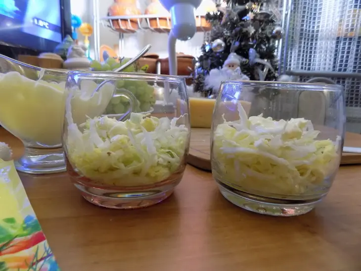 Салат с пармезаном и виноградом: шаг 3