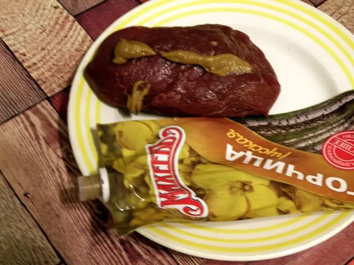 Салат с грилованной говядиной и грейпфрутом.: шаг 1