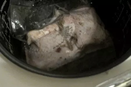 Утиные ножки конфи су-вид с вишнево-луковым мармеладом.: шаг 5