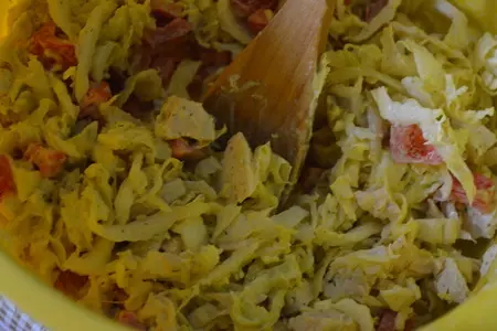 Салат с курицей и пекинской капустой: шаг 6