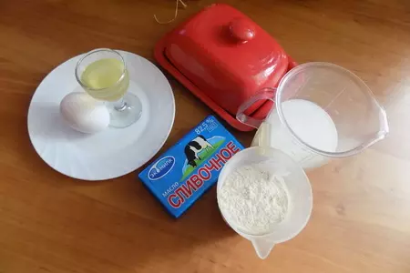 Десертные блинчики с лимончелло.: шаг 1