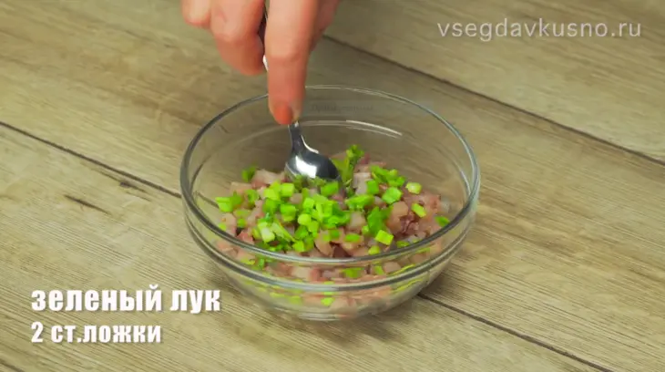 Сельдь под шубой и шапкой: шаг 4