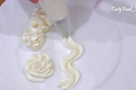 Масляный крем на сгущенном молоке (для тортов, пирожных, капкейков): шаг 6