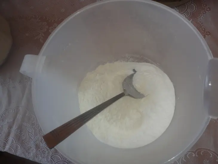 Оладьи на рисовой муке с кокосом и черникой: шаг 5