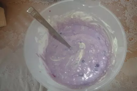 Оладьи на рисовой муке с кокосом и черникой: шаг 8
