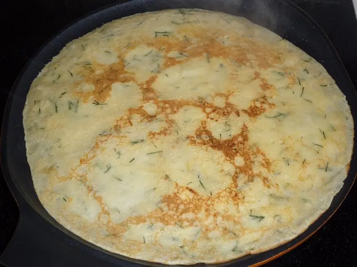 Кукурузные блины с сыром и укропом: шаг 8