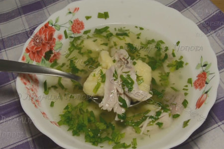 Куриный суп с галушками, блюдо украинской кухни: шаг 9