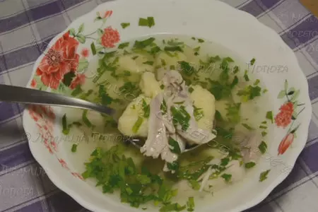 Куриный суп с галушками, блюдо украинской кухни: шаг 9