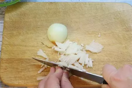 Кисло-сладкий соус по-китайски: шаг 1