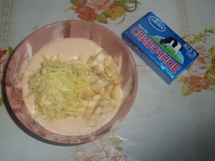 Оладьи с яблоком и бананом: шаг 5