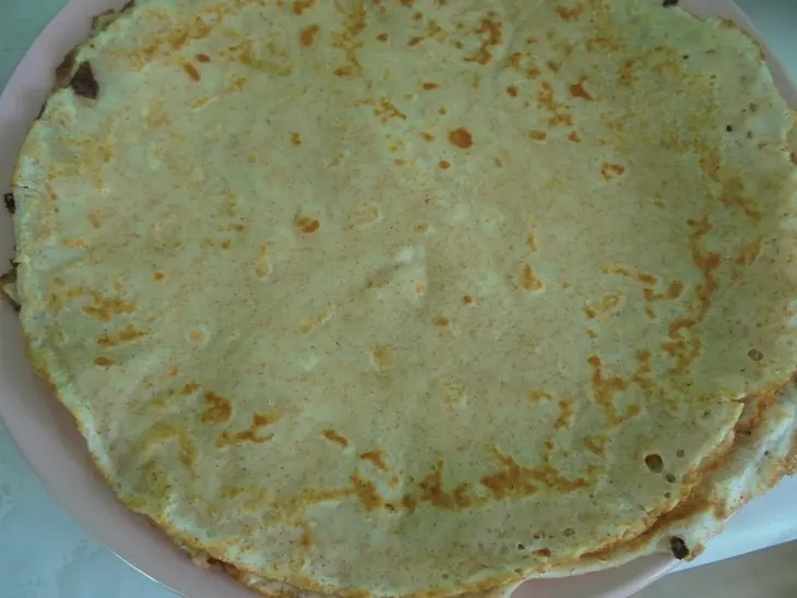 Пшенично-ржаные блины с  куриной печенью и грушей: шаг 3