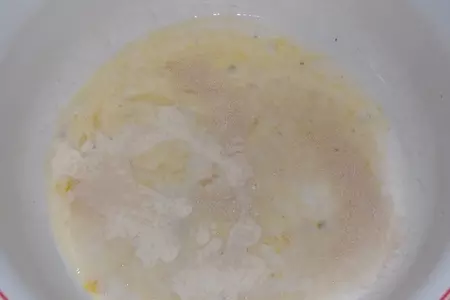 Оладьи на йогурте с цукатами: шаг 4