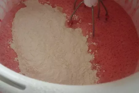 Клубничные блины с клубничным джемом и творожным кремом: шаг 9