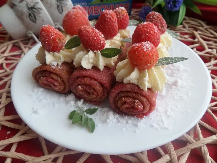 Клубничные блины с клубничным джемом и творожным кремом: шаг 18