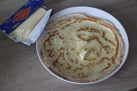 Тонкие блины на молоке: шаг 6