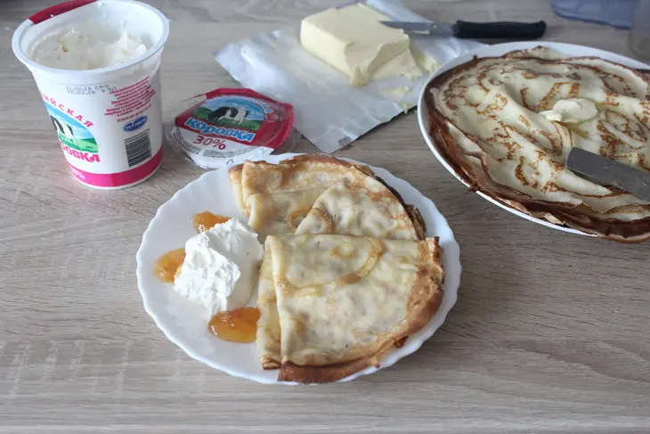Тонкие блины на молоке: шаг 7
