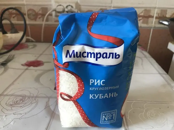 Рисовые лепёшки: шаг 1