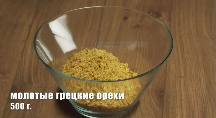 Пхали и баклажаны с орехами: шаг 4