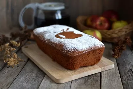 Кекс с фаршированными яблоками.: шаг 7