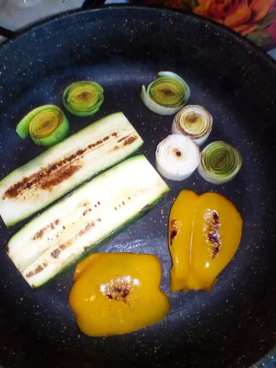 Мясной суп с хвойной пылью: шаг 3