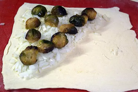 Пироги с брюссельской капустой: шаг 4