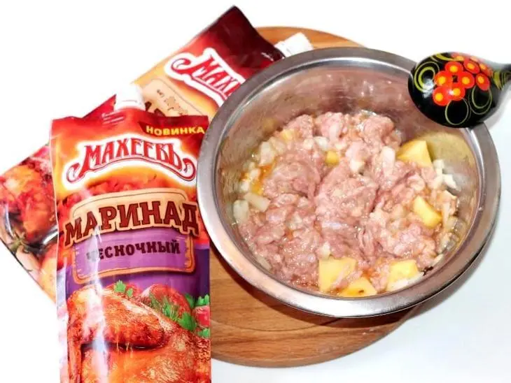 Шашлык из фарша с чесночным маринадом  «махеевъ: шаг 3