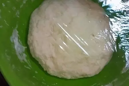 Воздушное тесто для жареных пирожков: дрожжевое тесто: пирожки жареные: шаг 4