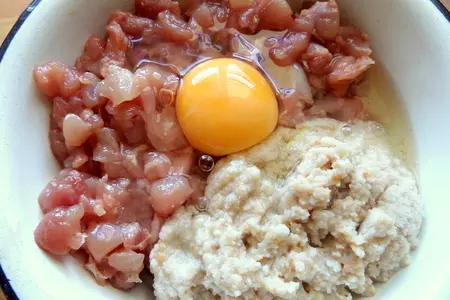 Рубленые куриные котлеты+наш обед: шаг 4