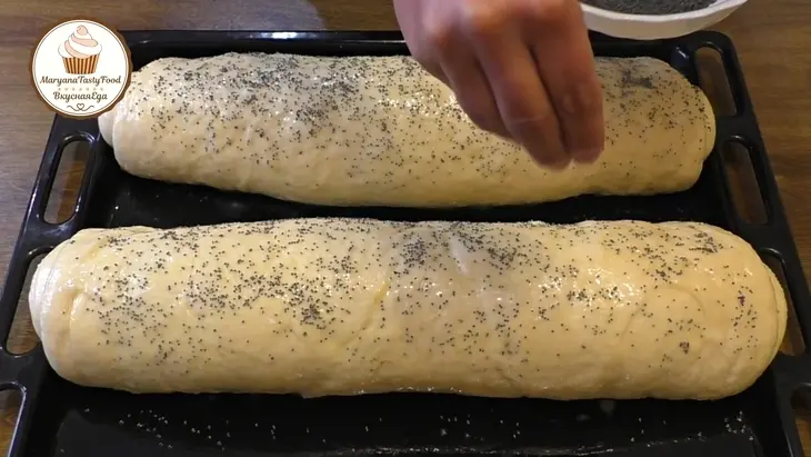 Домашний сдобный дрожжевой маковый рулет: шаг 6