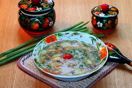 Суп гороховый с тушенкой: шаг 7