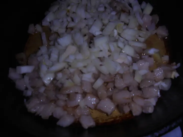 Картофельная толченка с луком и салом: шаг 6
