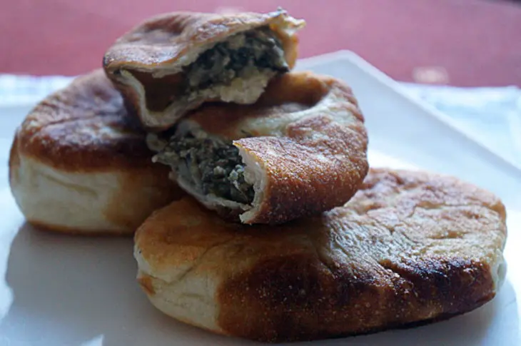 Пирожки с папоротником и картофельным пюре: шаг 11