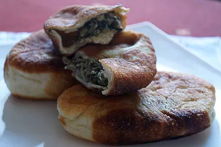 Пирожки с папоротником и картофельным пюре: шаг 11
