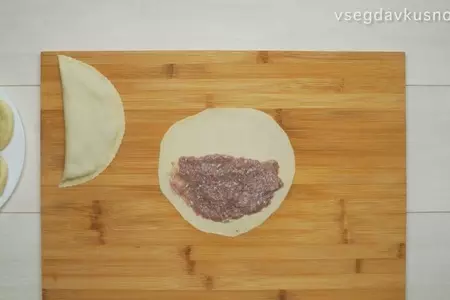 Чебуреки: шаг 9