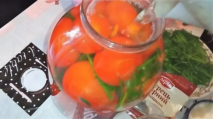 Помидоры остренькие без уксуса. консервация на зиму: шаг 1