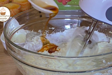 Ванильные капкейки (кексы) с масляным кремом: шаг 1
