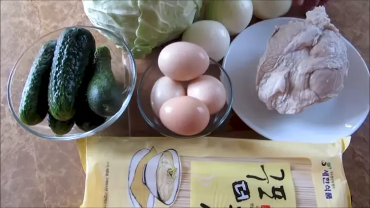 Корейский холодный суп кукси: шаг 3