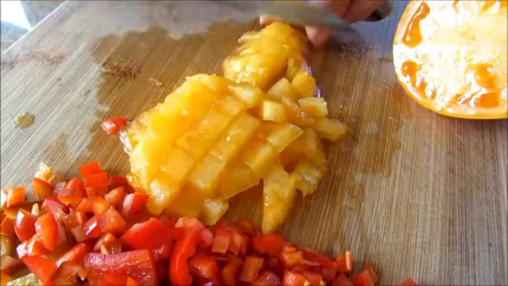 Летний завтрак - омлет с кабачком и овощами: шаг 2