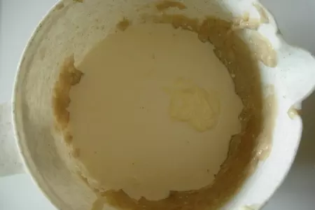 Картофельно-куриное суфле с пикантным соусом.: шаг 7