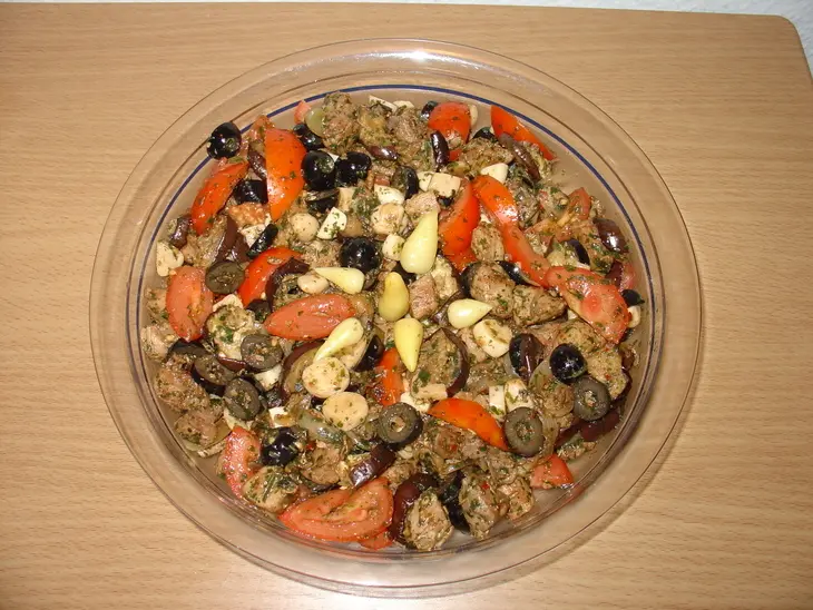 Салат с мясом и печёнными баклажанами.: шаг 2