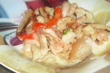 Поджарка из индейки с овощами: шаг 1