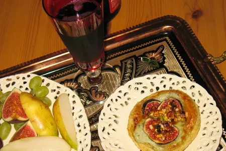 Слойки с рокфором и инжиром: шаг 8