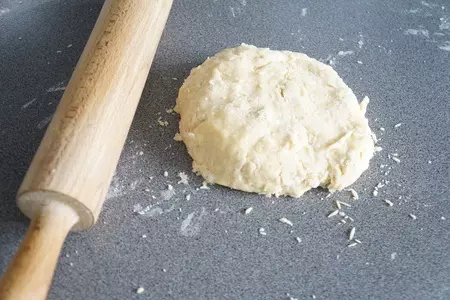 Лаймовый пирог с малиной: шаг 2