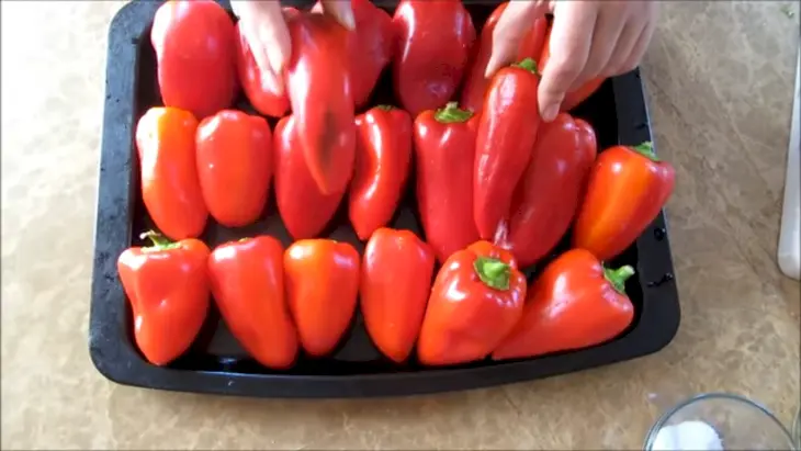 Ела бы каждый день - настолько это вкусно! баклажаны с перцем в маринаде: шаг 3