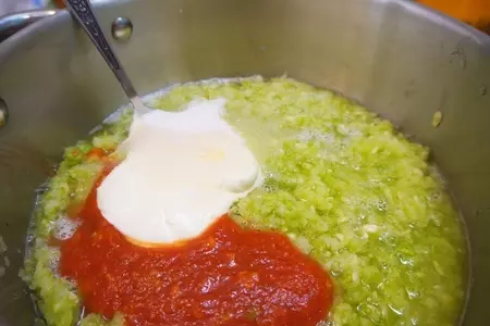 Кабачковая икра на зиму: шаг 5